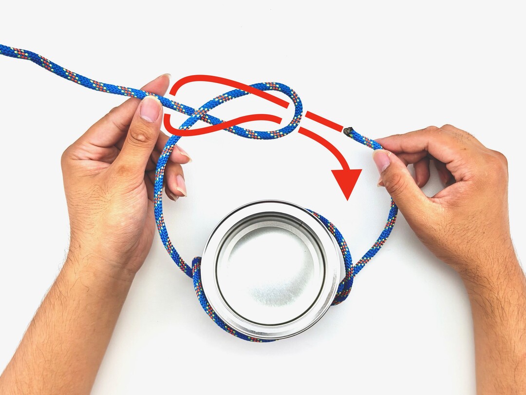 Step 6 of tying the Barrel Hitch knot - detailed visual instruction