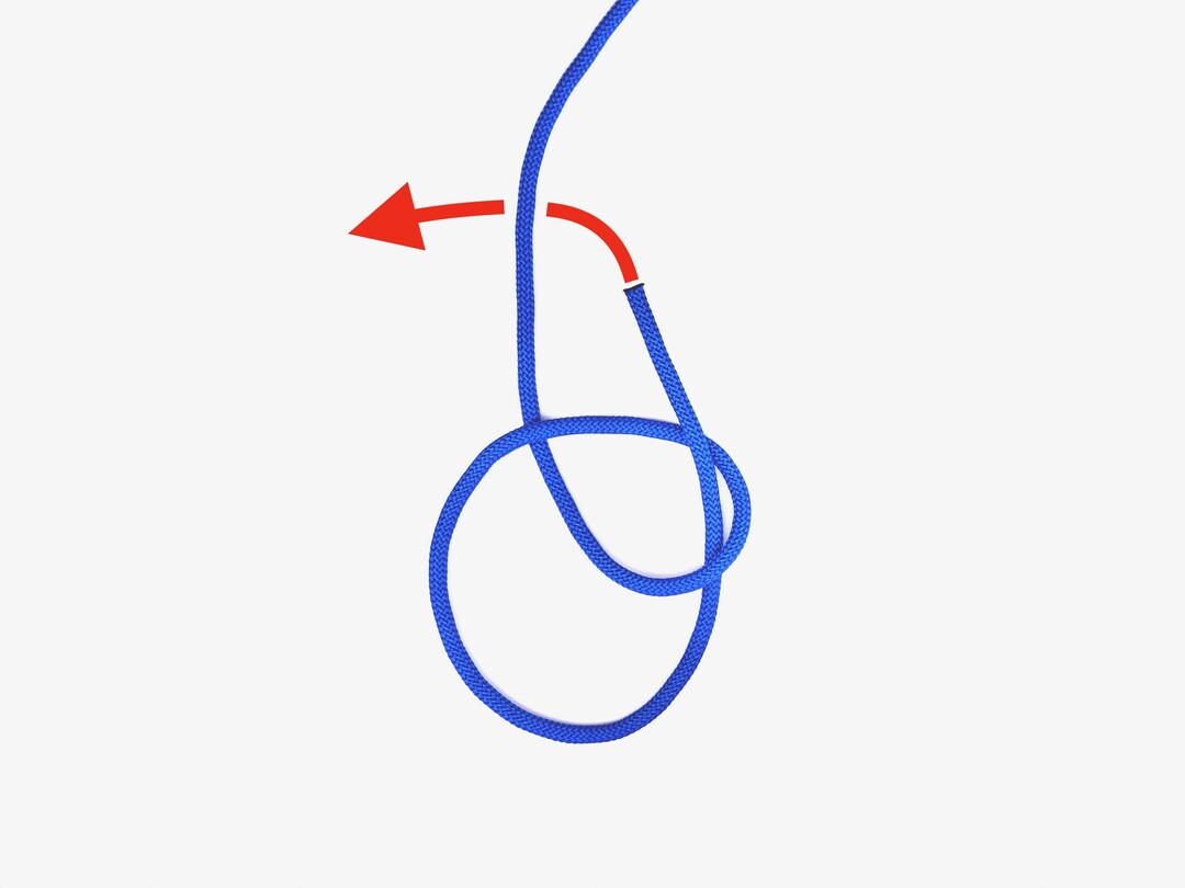 Step 2 of tying the Bowline (One Hand) knot - detailed visual instruction