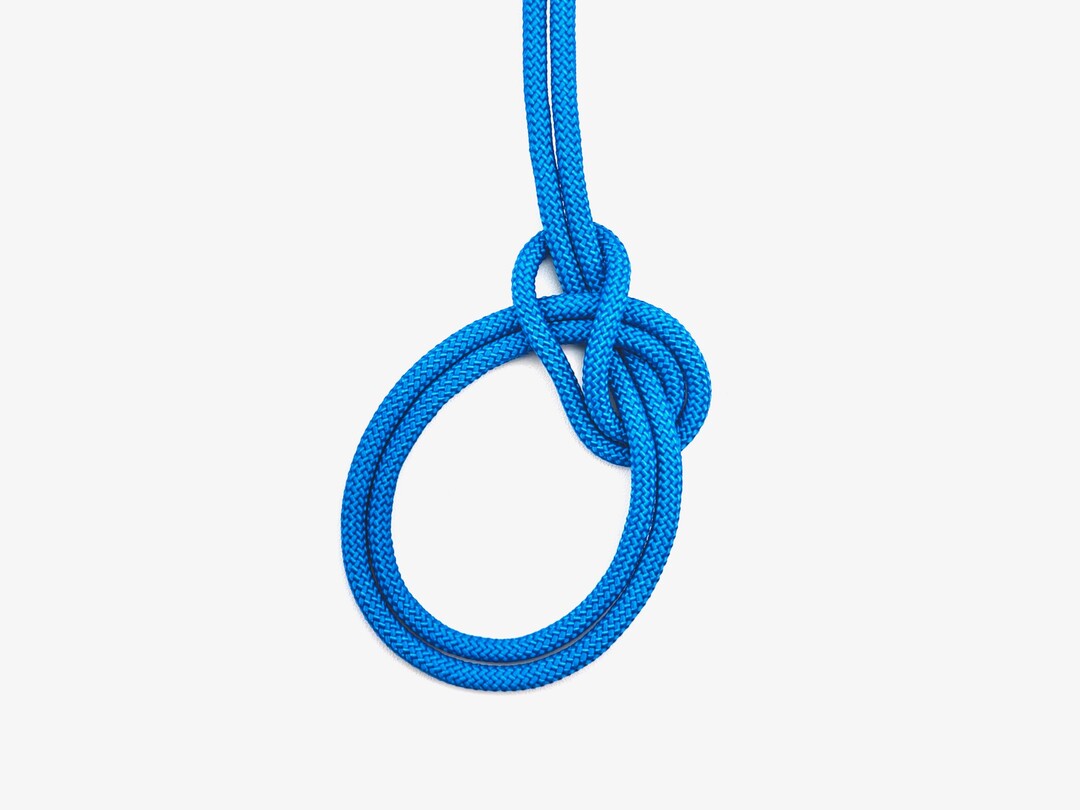 Bowline on the Bight - Knot tying guide with detailed instructions