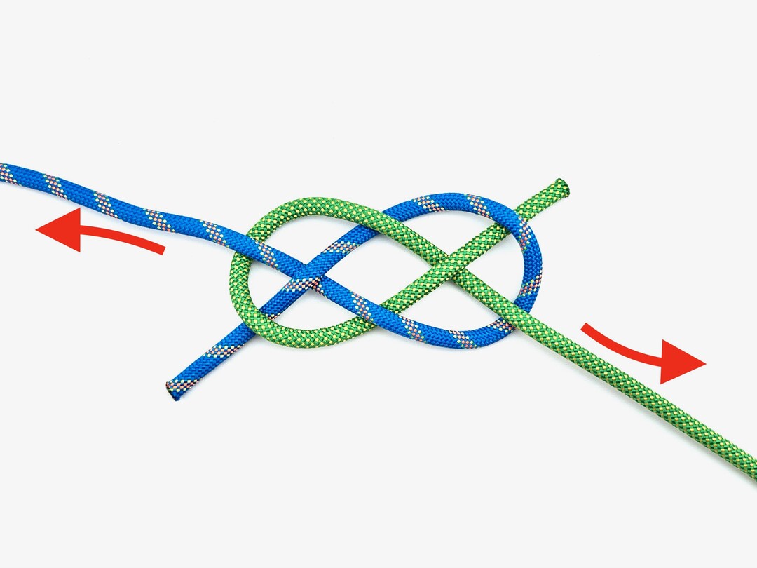 Step 4 of tying the Carrick Bend knot - detailed visual instruction