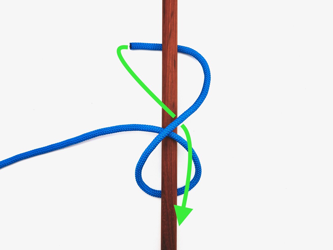 Step 2 of tying the Constrictor Knot (Rope End) knot - detailed visual instruction