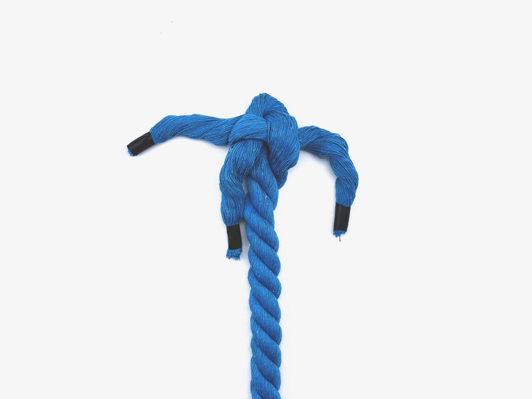 Crown Knot - Stopper knot tying instructions