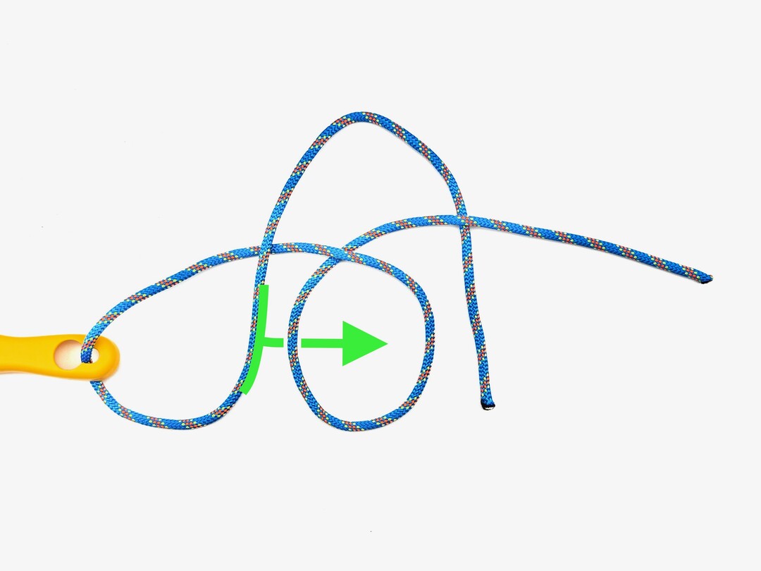 Step 4 of tying the Diamond Knot knot - detailed visual instruction