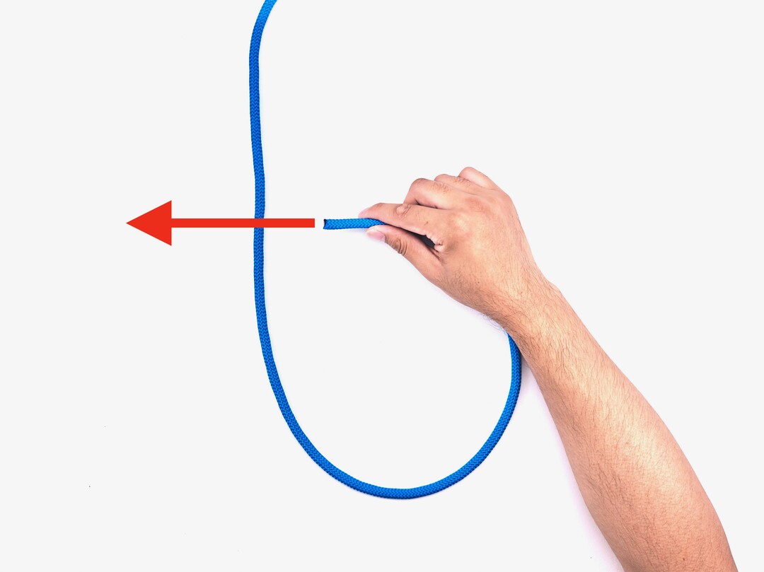 Step 1 of tying the Double Bowline knot - detailed visual instruction