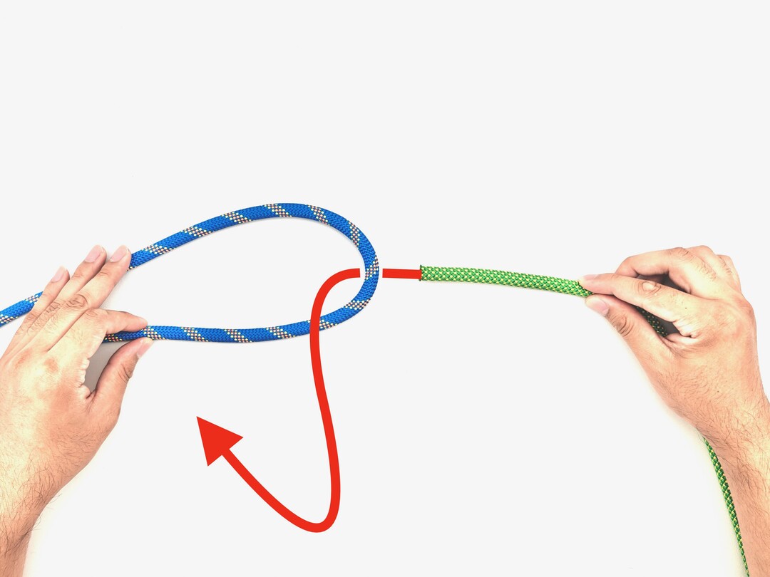 Step 2 of tying the Double Sheet Bend knot - detailed visual instruction