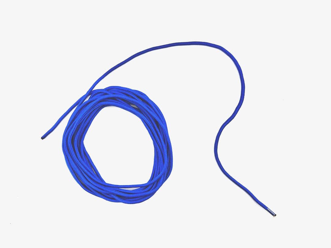 Step 1 of tying the Fireman's Coil knot - detailed visual instruction