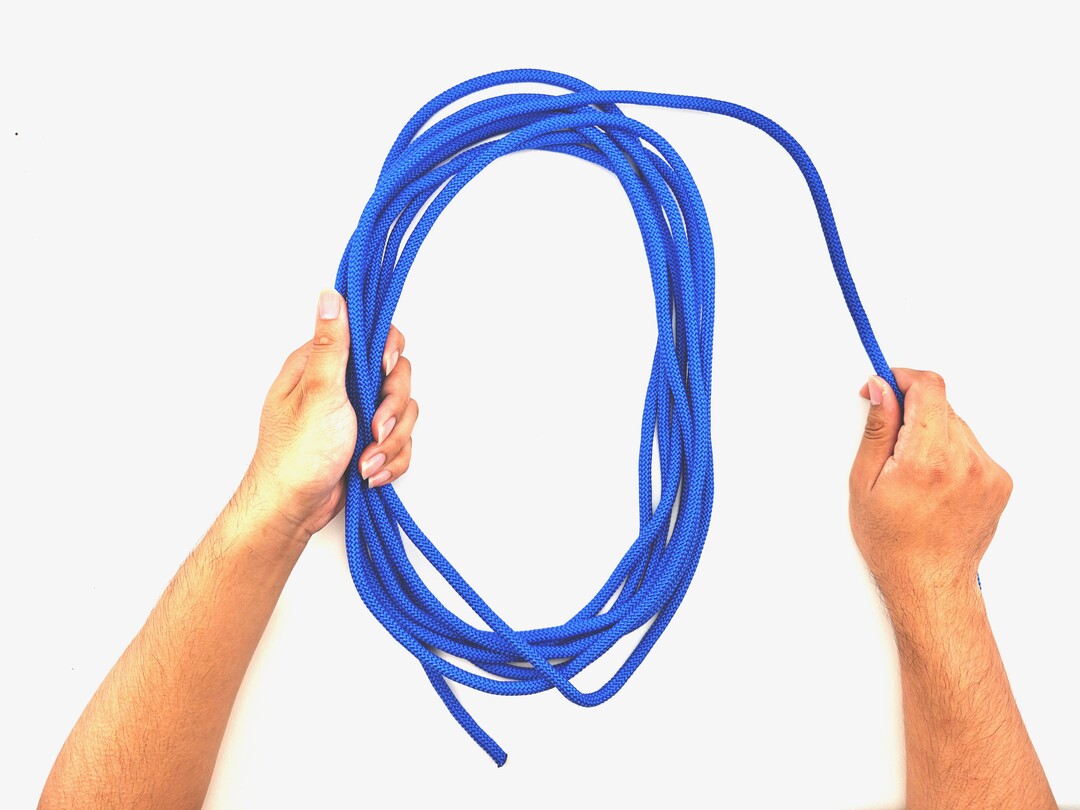 Step 3 of tying the Gasket Coil knot - detailed visual instruction