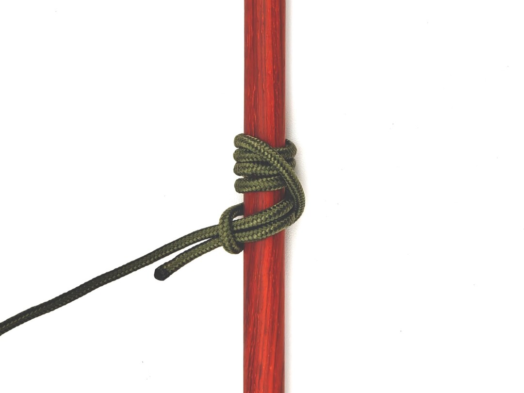 Icicle Hitch - Hitch knot tying instructions