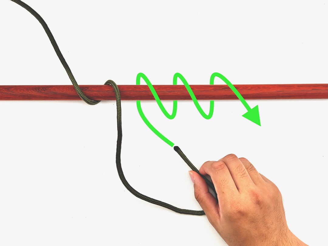 Step 3 of tying the Icicle Hitch knot - detailed visual instruction