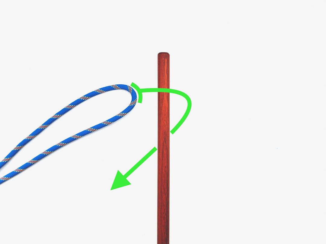 Step 1 of tying the Pile Hitch knot - detailed visual instruction