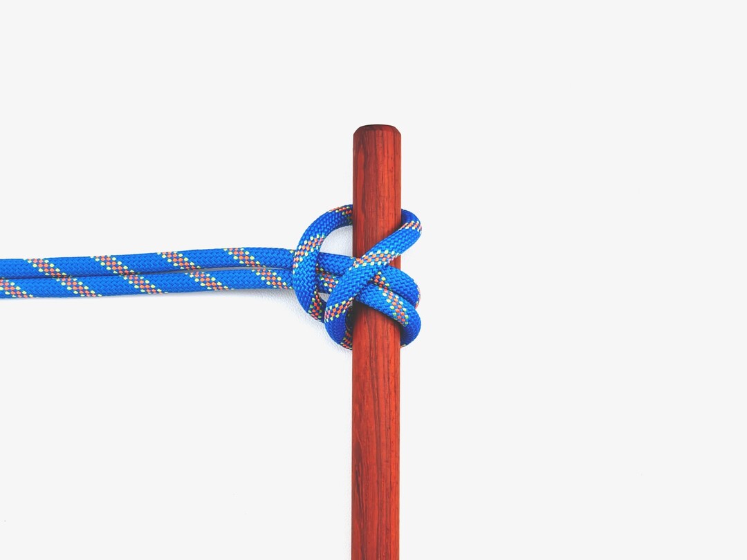 Pile Hitch - Hitch knot tying instructions