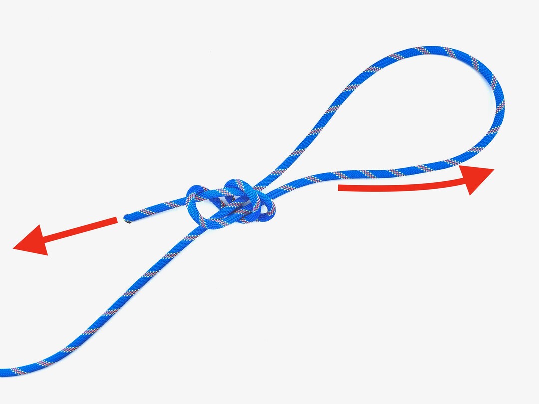 Step 6 of tying the Poacher's Knot knot - detailed visual instruction