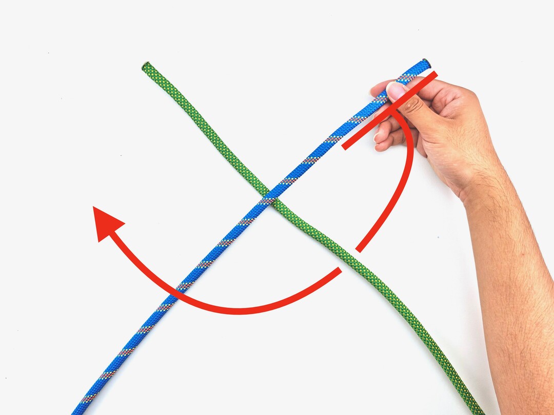 Step 2 of tying the Reever Knot knot - detailed visual instruction