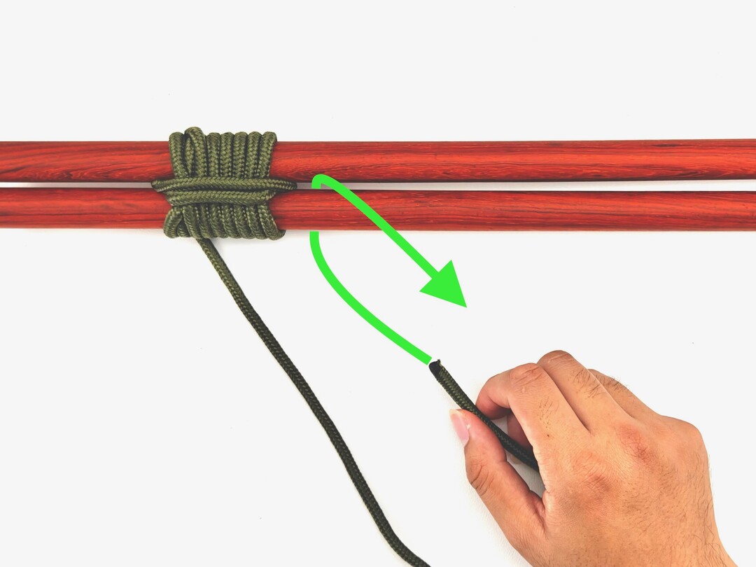 Step 7 of tying the Shear Lashing knot - detailed visual instruction
