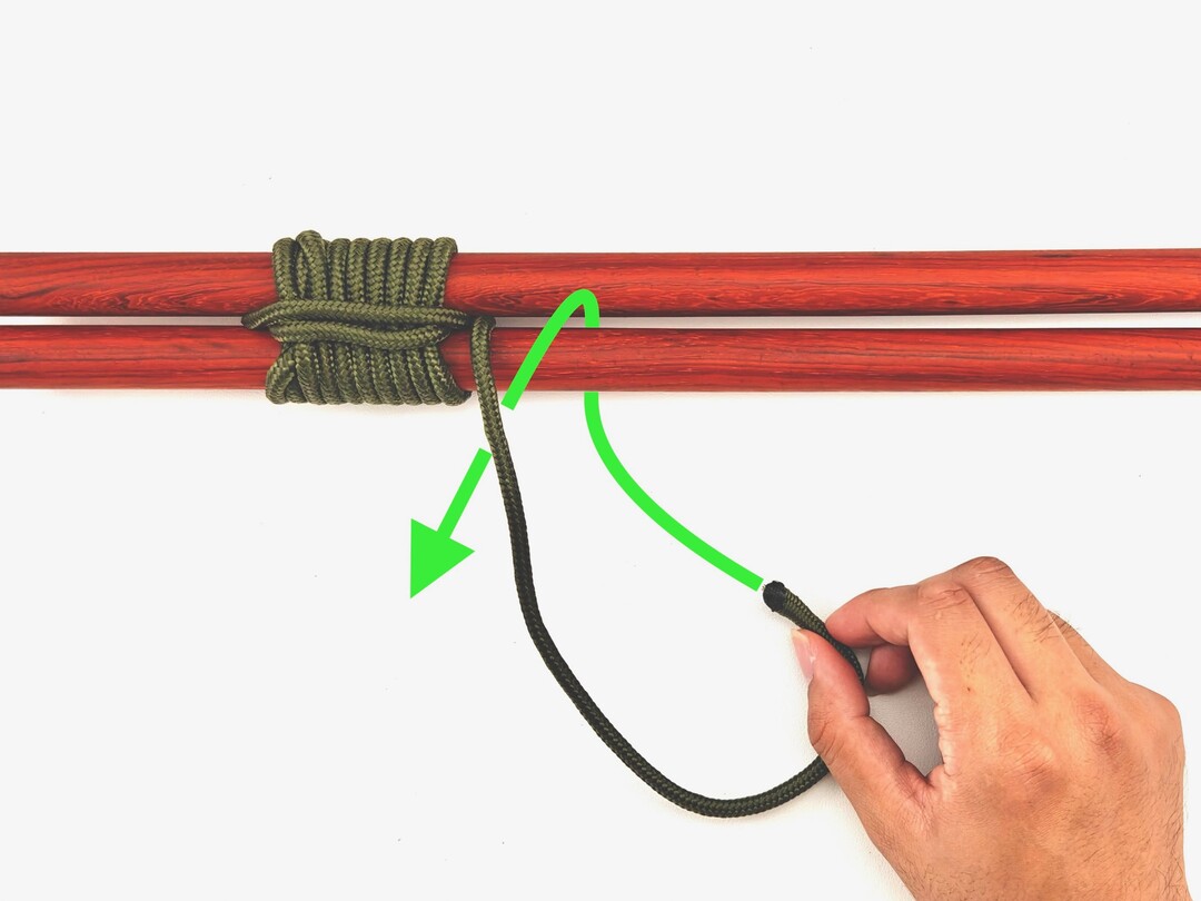 Step 8 of tying the Shear Lashing knot - detailed visual instruction