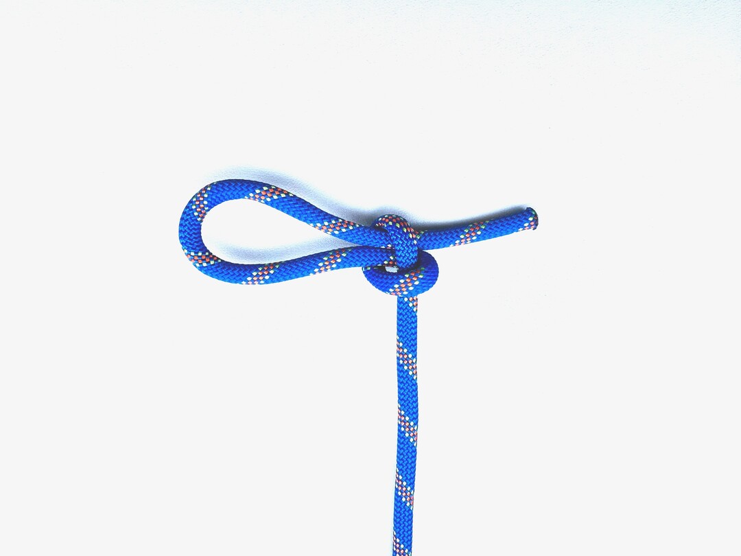 Slipped Overhand Knot - Complete knot tying instructions