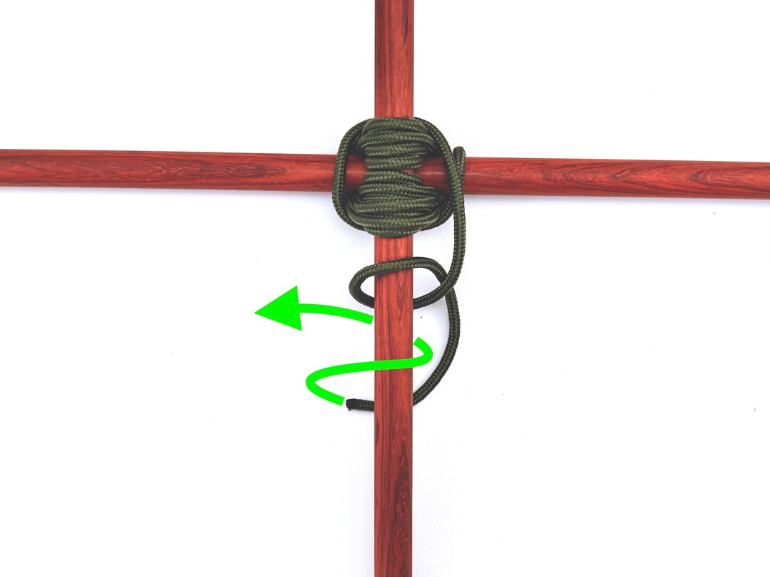 Step 10 of tying the Square Lashing knot - detailed visual instruction