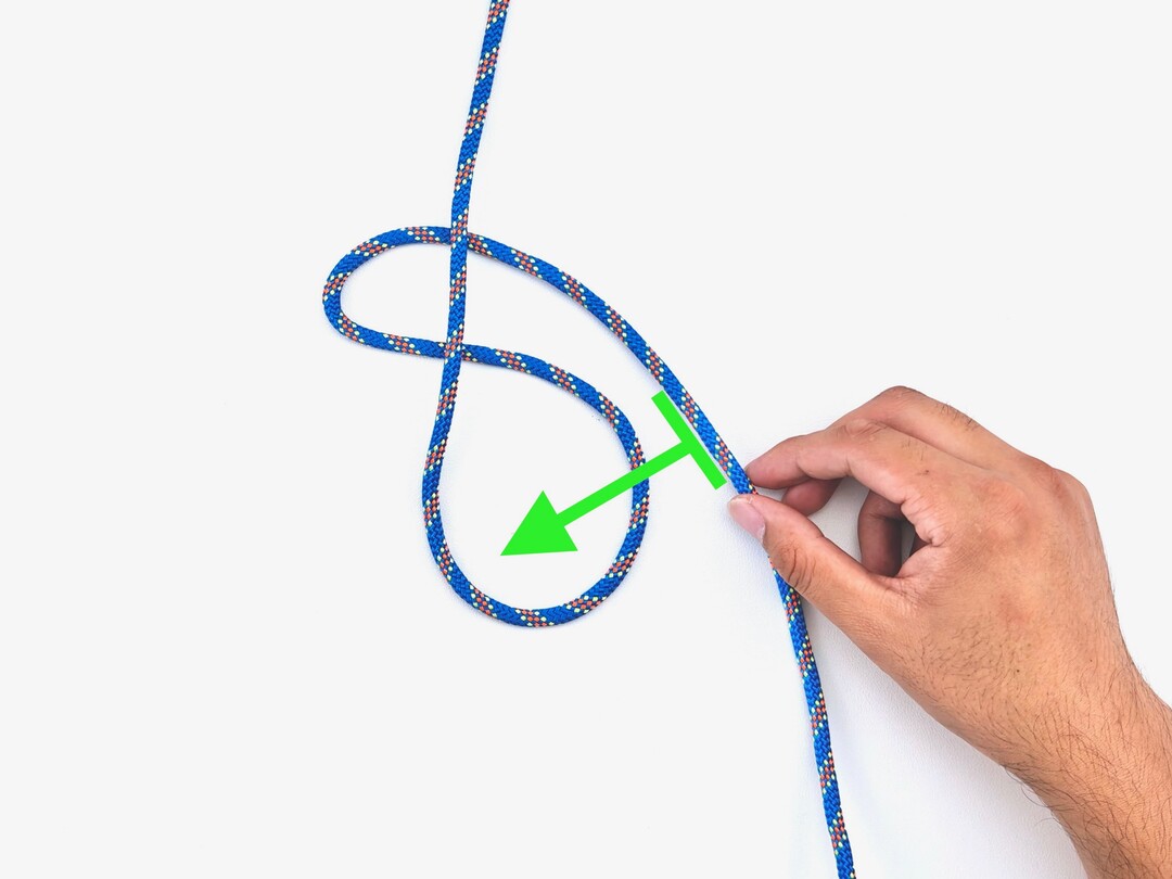 Step 1 of tying the Trucker's Hitch knot - detailed visual instruction