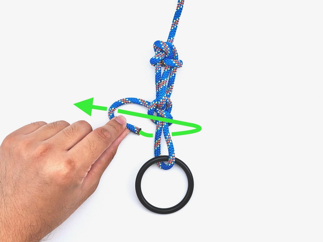Step 6 of tying the Trucker's Hitch knot - detailed visual instruction