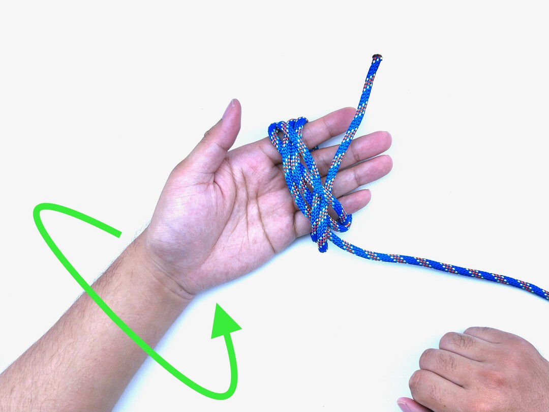 Step 13 of tying the Turk's Head (3-Lead 4-Bight) knot - detailed visual instruction