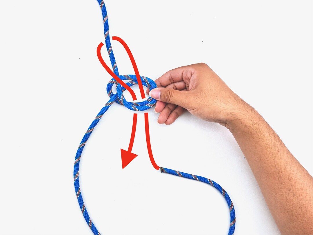 Step 4 of tying the Water Bowline knot - detailed visual instruction